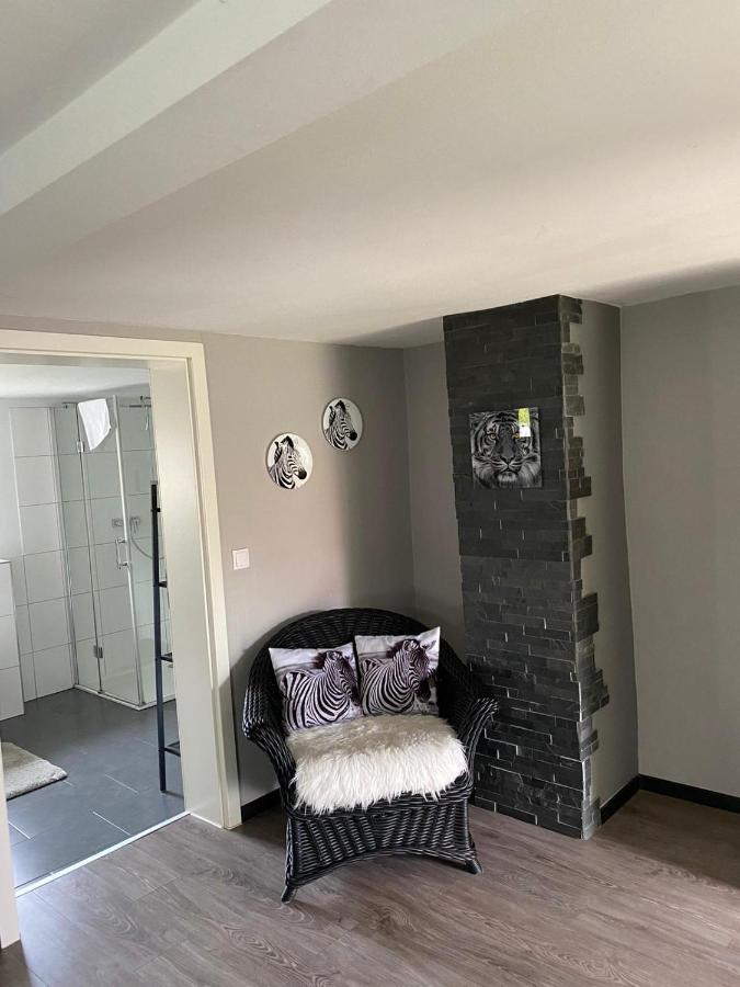 Appartamento Haus Lindenteichblick Atzenhausen Esterno foto